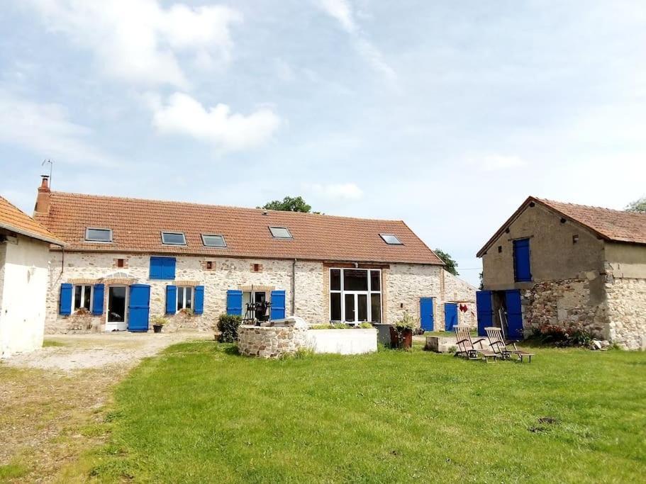 La Grange De Marie A St Angel - Magnifique Grange Renovee En Loft Pour 1 A 6 Pers Villa Saint-Angel  Kültér fotó
